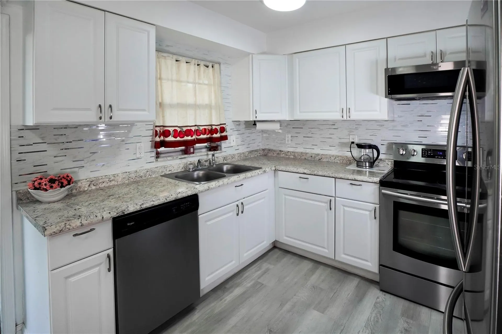 1920 E Edgewood Drive Lakeland FL 33803
