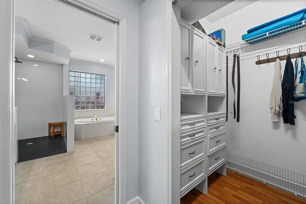 7914 Edmonston Circle Bradenton FL 34201