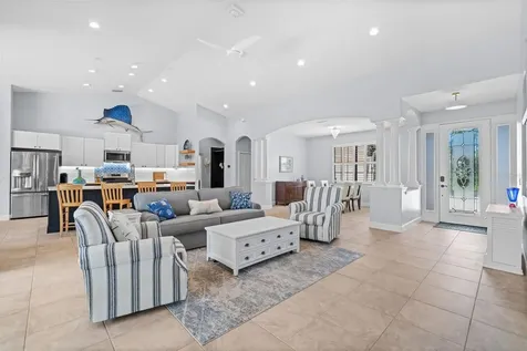 7914 Edmonston Circle Bradenton FL 34201