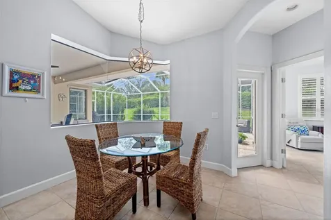 7914 Edmonston Circle Bradenton FL 34201