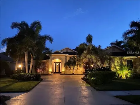 7914 Edmonston Circle Bradenton FL 34201