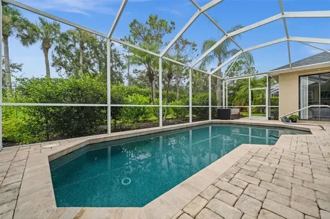 7914 Edmonston Circle Bradenton FL 34201