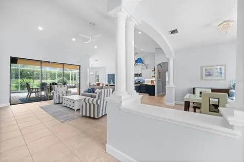 7914 Edmonston Circle Bradenton FL 34201