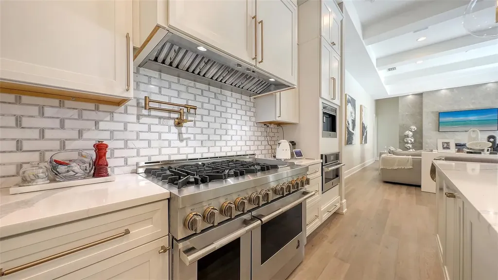 2906 Alex Mckay Place Sarasota FL 34240