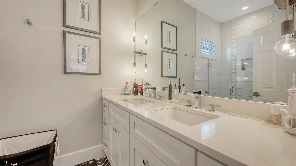 2906 Alex Mckay Place Sarasota FL 34240