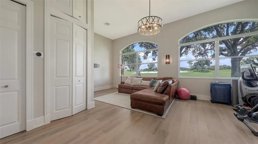 2906 Alex Mckay Place Sarasota FL 34240