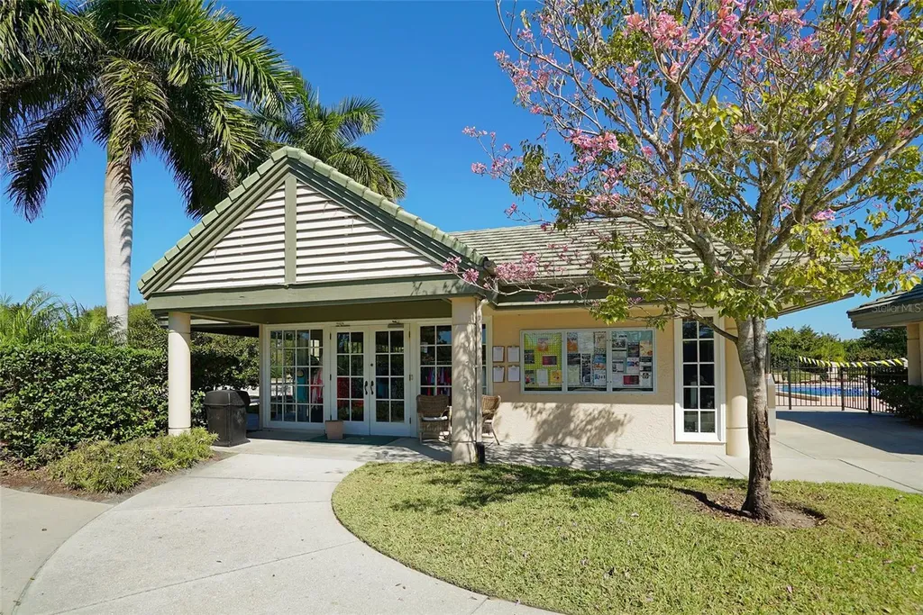 2906 Alex Mckay Place Sarasota FL 34240