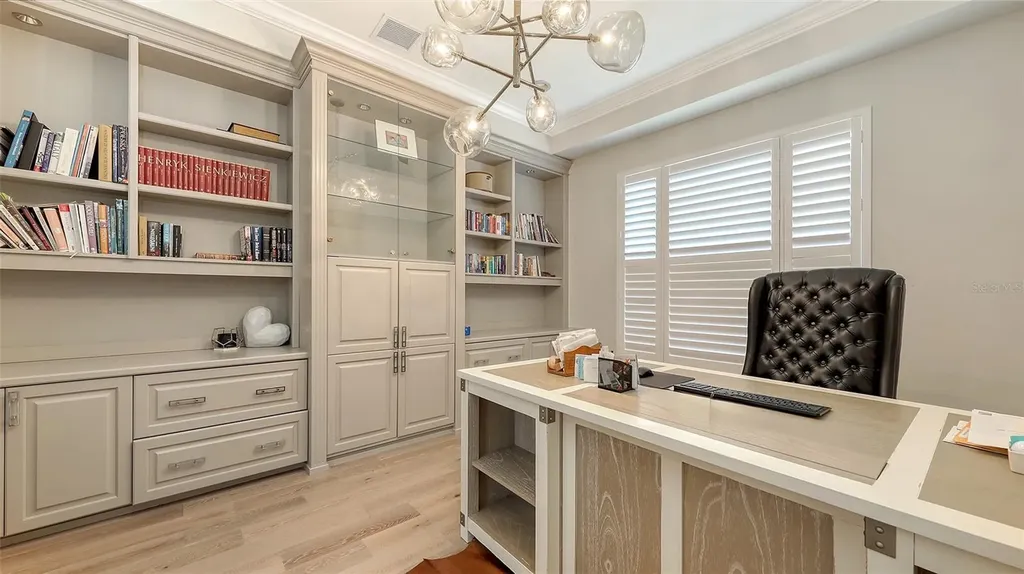 2906 Alex Mckay Place Sarasota FL 34240