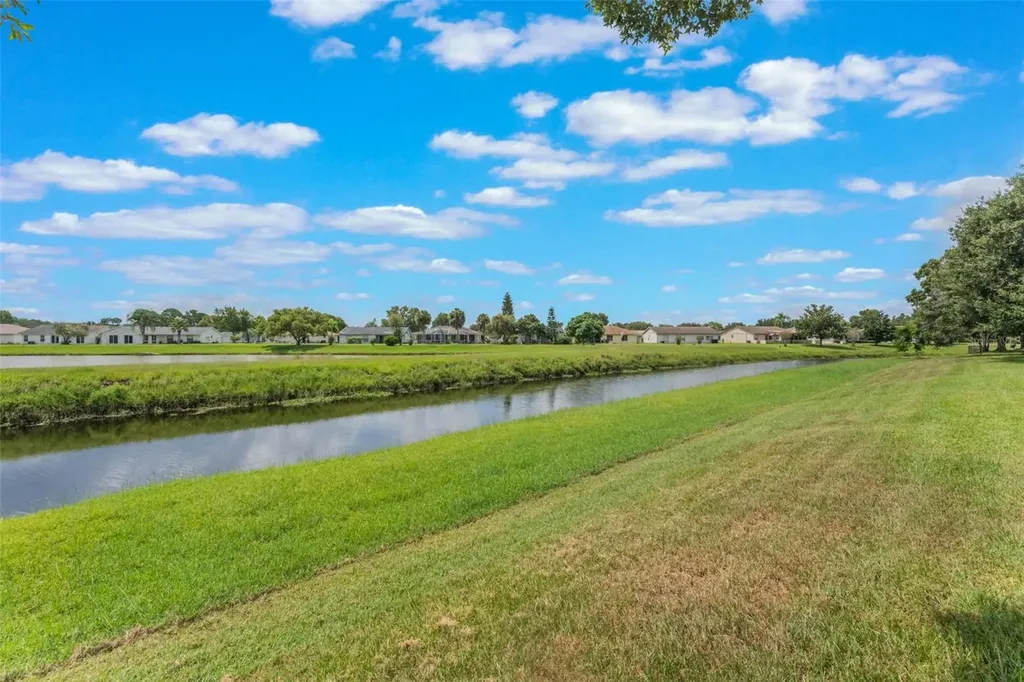 5389 Watervista Drive Orlando FL 32821
