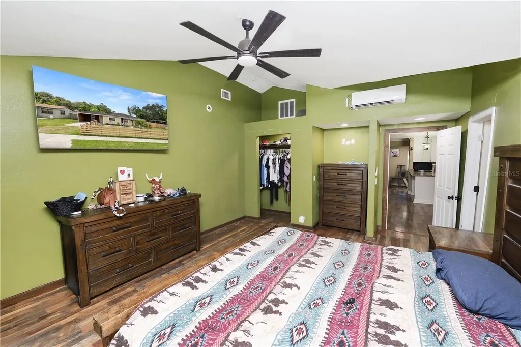 2719 Woodstock Avenue Eaton Park FL 33840