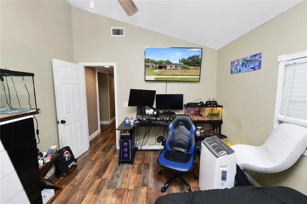 2719 Woodstock Avenue Eaton Park FL 33840