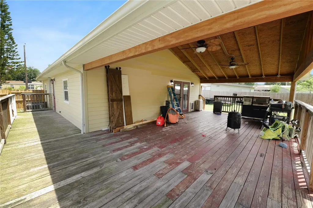 2719 Woodstock Avenue Eaton Park FL 33840