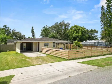 2719 Woodstock Avenue Eaton Park FL 33840