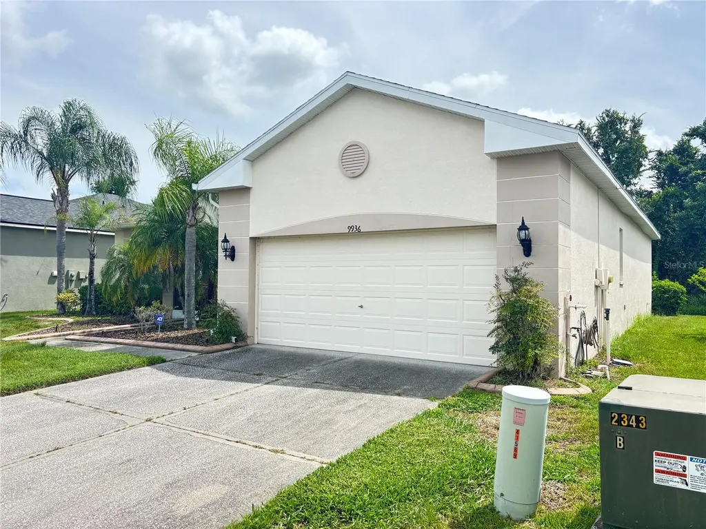 9936 Cleghorn Drive San Antonio FL 33576