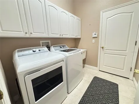 9936 Cleghorn Drive San Antonio FL 33576