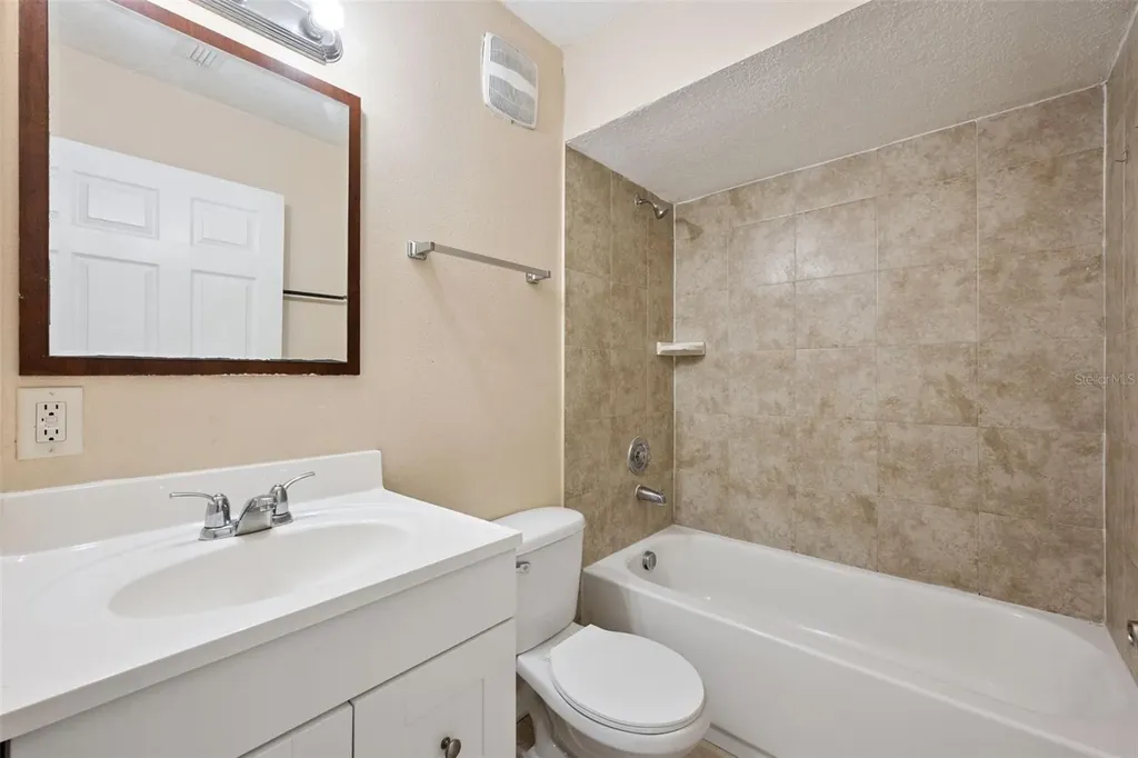 2401 Barley Club Court Orlando FL 32837