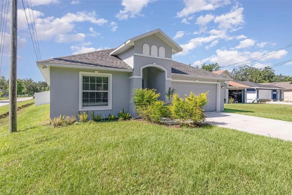 1534 Pine Street Orlando FL 32824