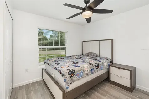 1534 Pine Street Orlando FL 32824