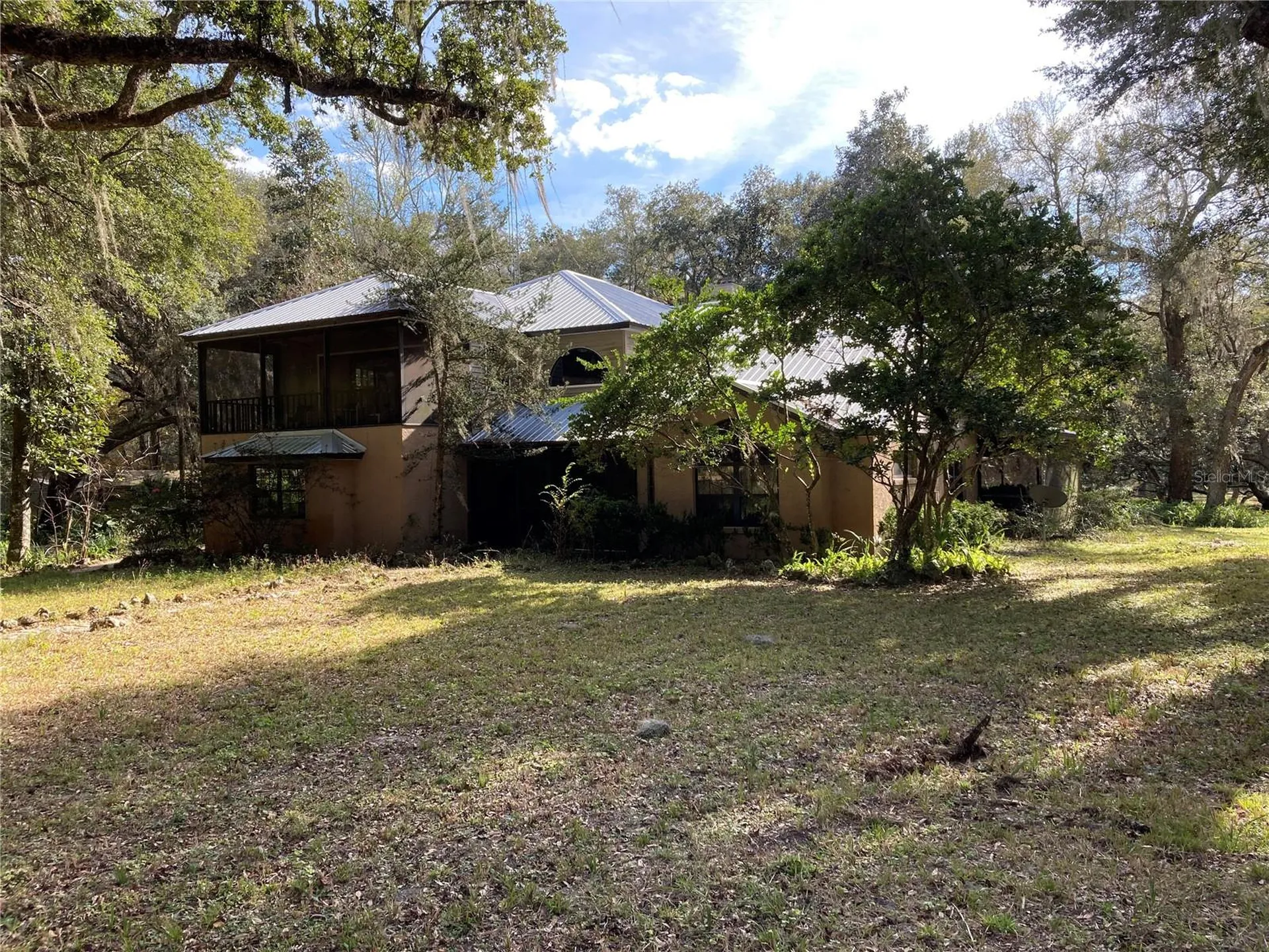 2436 Cr 416n Lake Panasoffkee FL 33538