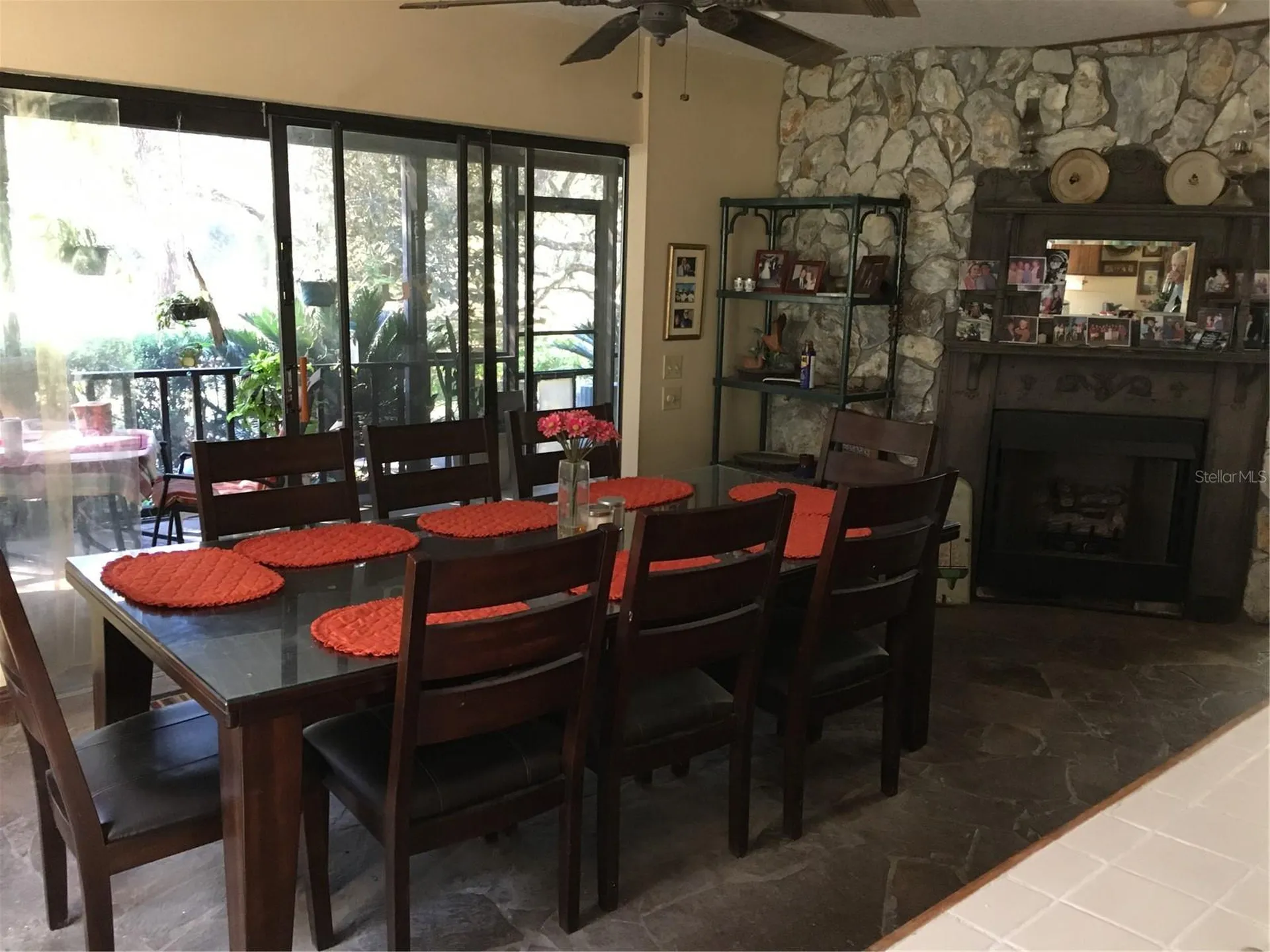 2436 Cr 416n Lake Panasoffkee FL 33538