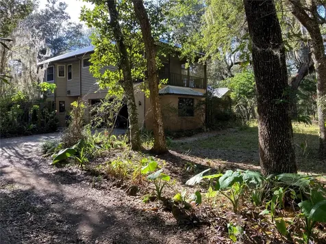 2436 Cr 416n Lake Panasoffkee FL 33538