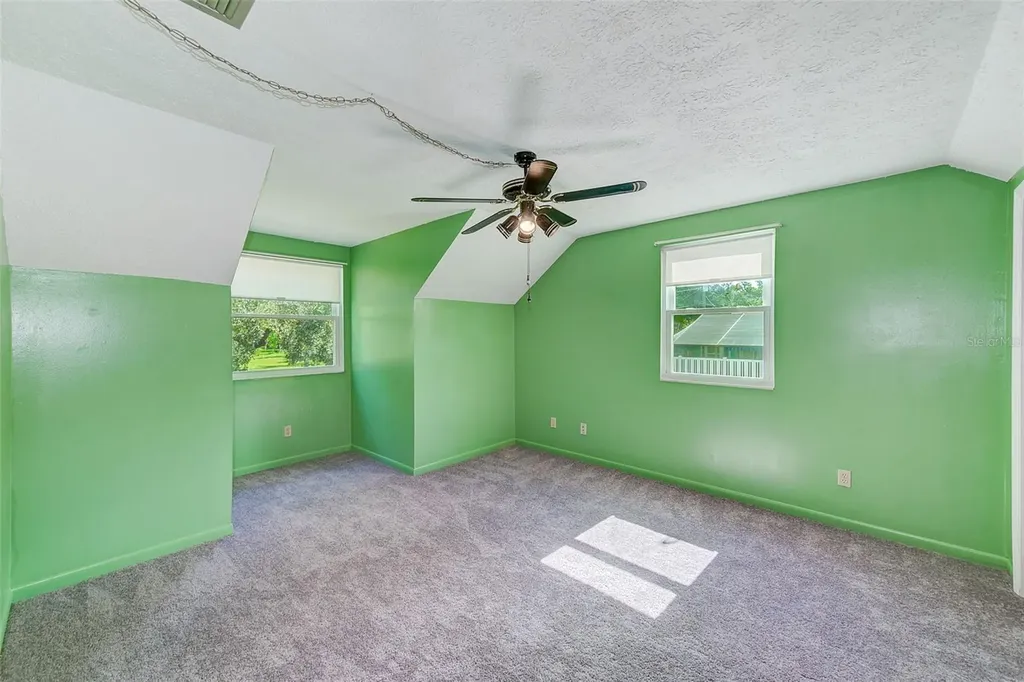 4707 E Temple Heights Road Tampa FL 33617