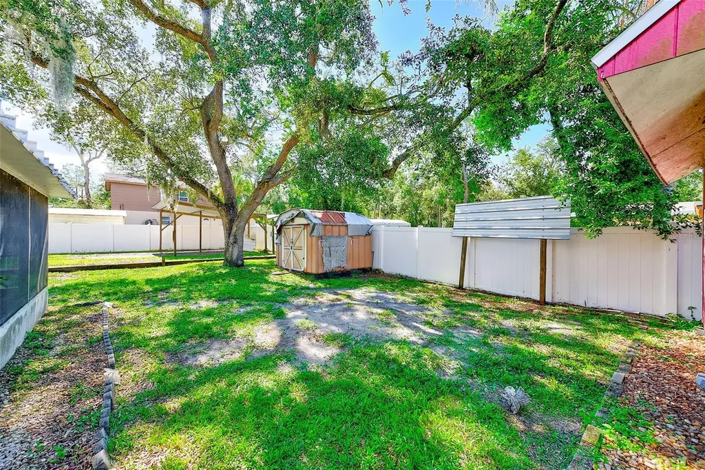 4707 E Temple Heights Road Tampa FL 33617