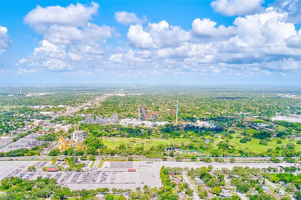4707 E Temple Heights Road Tampa FL 33617