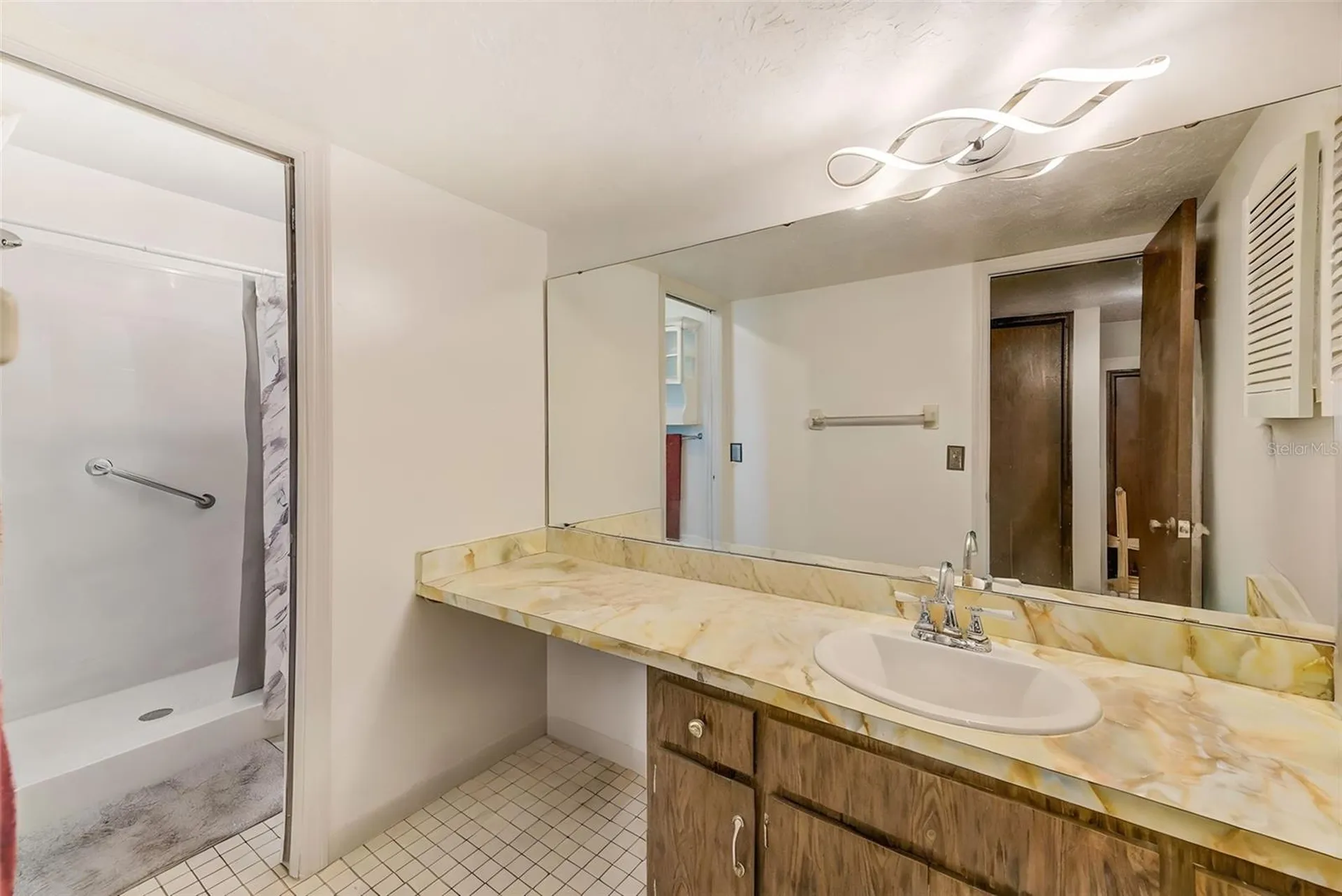 4707 E Temple Heights Road Tampa FL 33617
