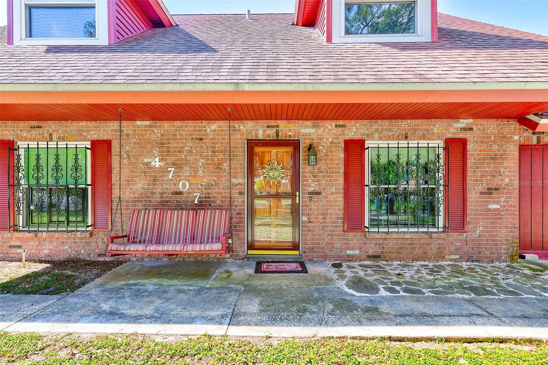 4707 E Temple Heights Road Tampa FL 33617