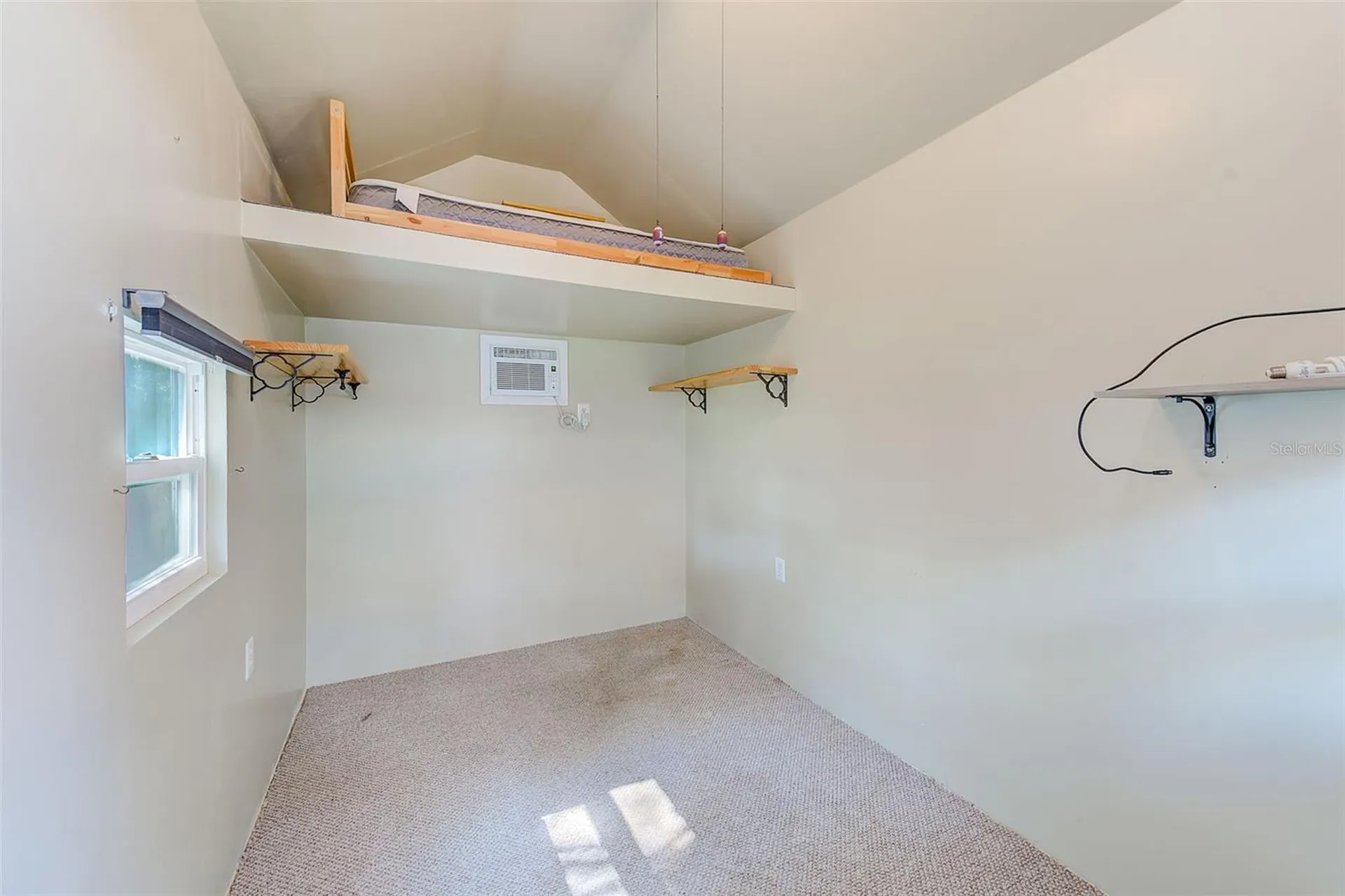 4707 E Temple Heights Road Tampa FL 33617