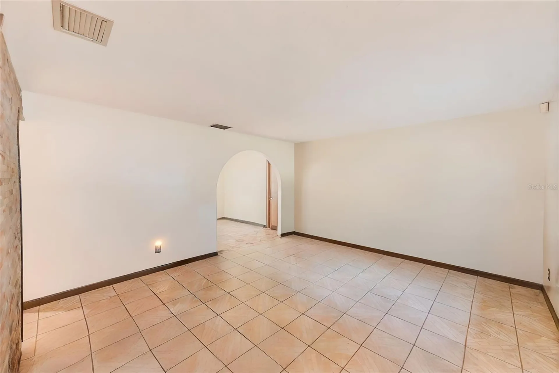 4707 E Temple Heights Road Tampa FL 33617