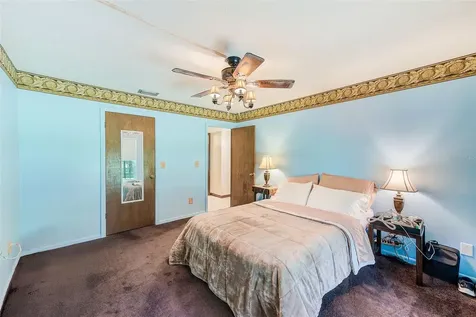 4707 E Temple Heights Road Tampa FL 33617