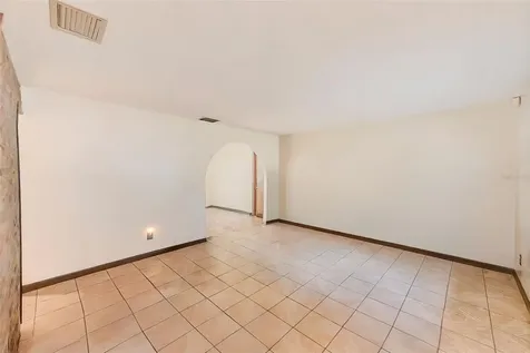 4707 E Temple Heights Road Tampa FL 33617