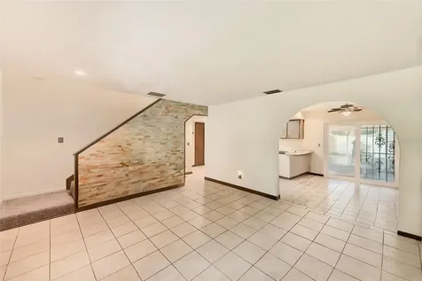 4707 E Temple Heights Road Tampa FL 33617