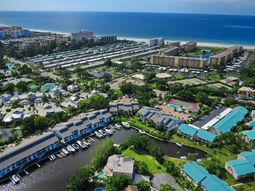 1255 Dockside Place Sarasota FL 34242