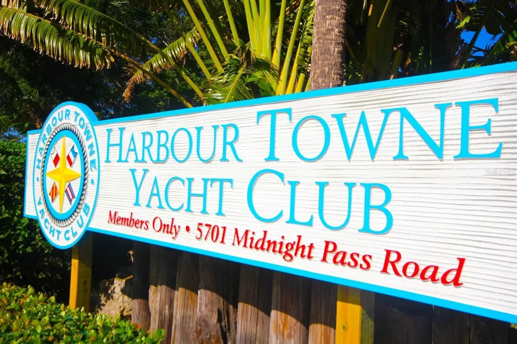 1255 Dockside Place Sarasota FL 34242
