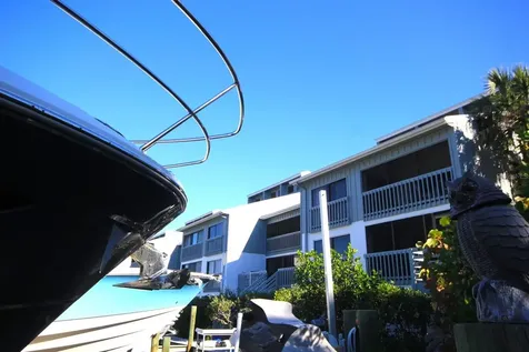 1255 Dockside Place Sarasota FL 34242