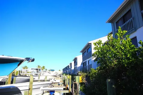 1255 Dockside Place Sarasota FL 34242