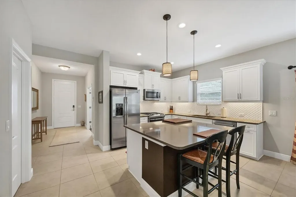 6964 White Willow Court Sarasota FL 34243