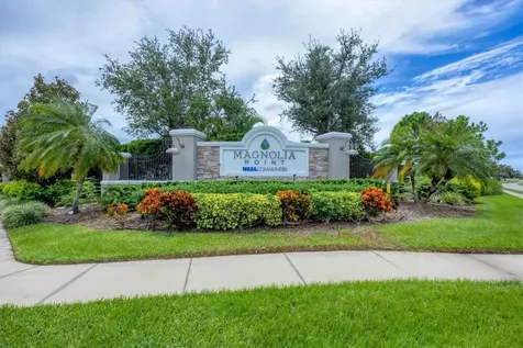 6964 White Willow Court Sarasota FL 34243