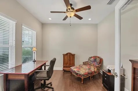 6964 White Willow Court Sarasota FL 34243