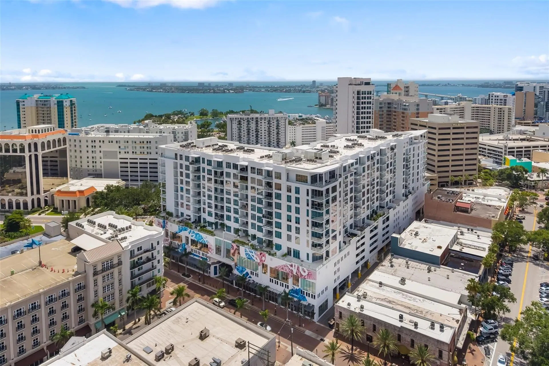 111 S Pineapple Avenue Sarasota FL 34236