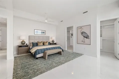 111 S Pineapple Avenue Sarasota FL 34236