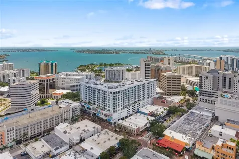 111 S Pineapple Avenue Sarasota FL 34236