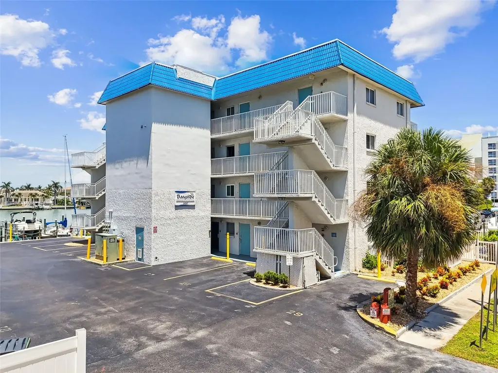 800 Bayway Boulevard Clearwater Beach FL 33767