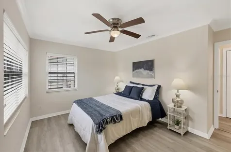 2284 Bougainvillea Street Sarasota FL 34239