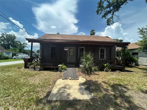205 NW 8th Street Mulberry FL 33860