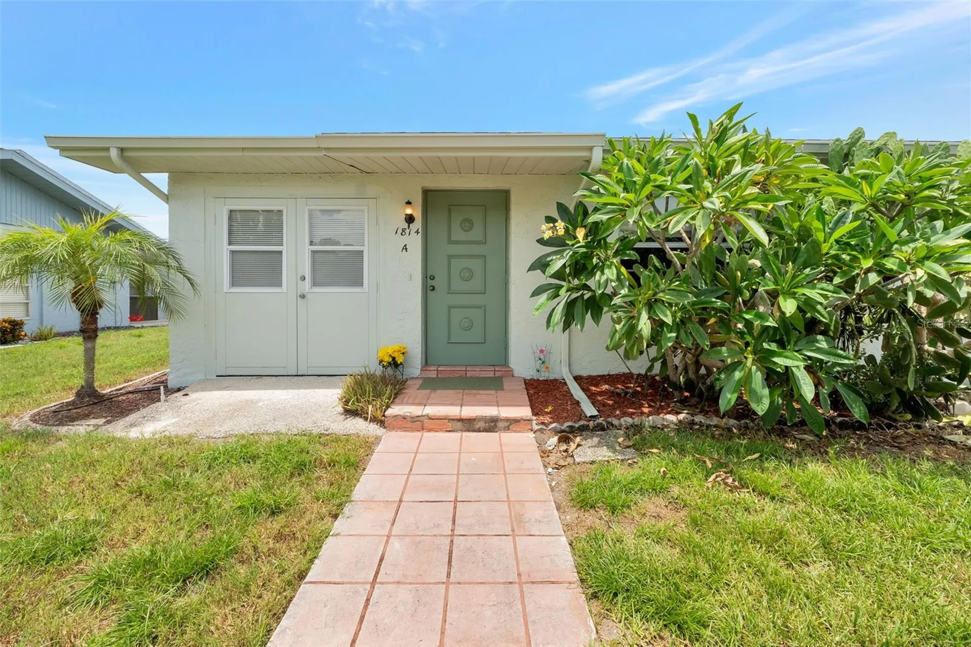 1814 Foxhunt Drive Sun City Center FL 33573