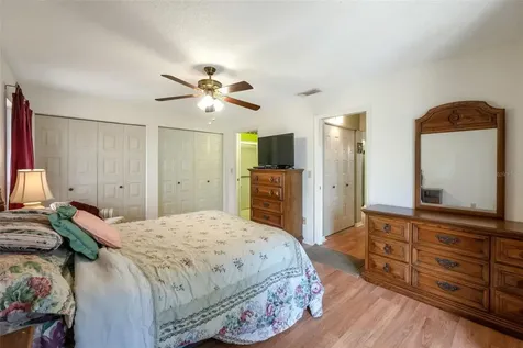 1814 Foxhunt Drive Sun City Center FL 33573